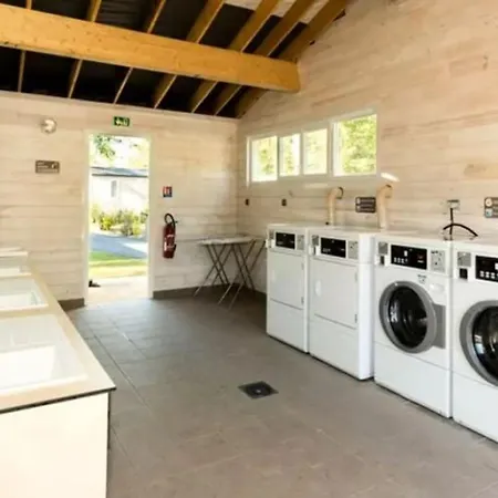 营地 Mobil Prestige Avec Terrasse A - Api-1-52-159 *