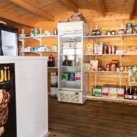 Mobil Prestige Avec Terrasse A - Api-1-52-159 Campsite